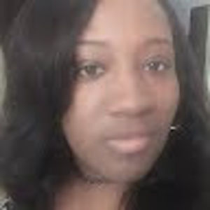 Meet your Posher, Yolanda